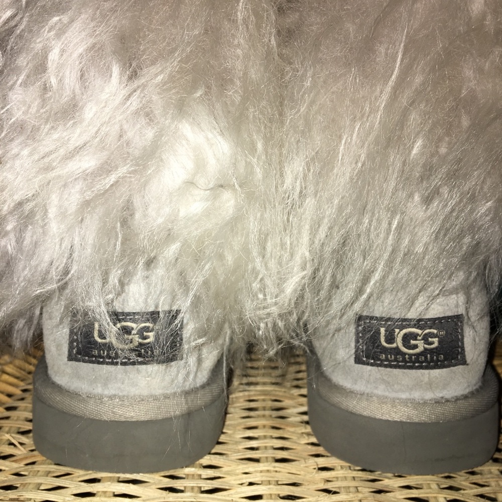 UGG Short Sheepskin Cuff Gray Boots-Never Worn!